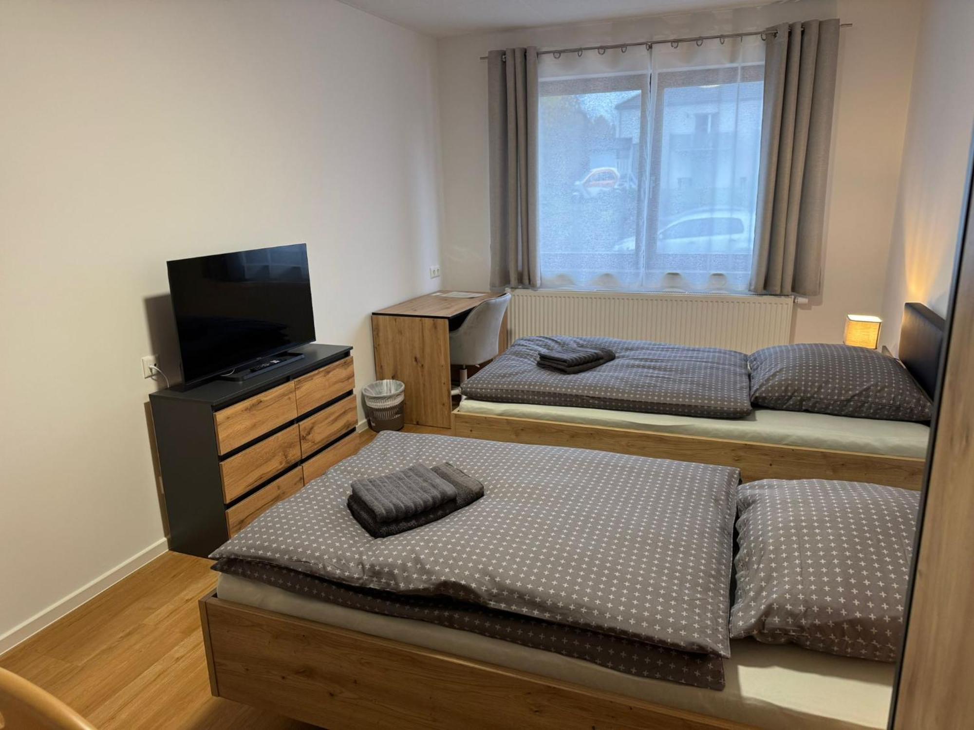 Gaestezimmer Werwein Heinersreuth ภายนอก รูปภาพ